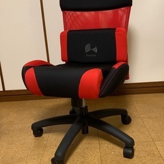 Bauhutte RS-200 ゲーミングチェア　ブラックレッドの画像