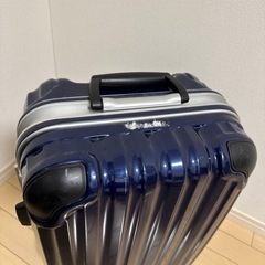スーツケースの画像