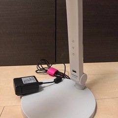 デスクライトの画像
