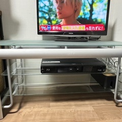 【無料・中古】ハヤミ工業 テレビ台 テレビボード 強化ガラス すりガラス天板 ガラス棚板 シルバーの画像