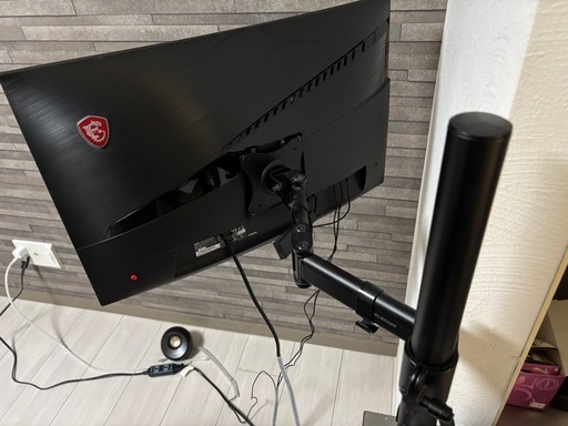 msi 27 165hz ゲーミングモニター　湾曲タイプ　
