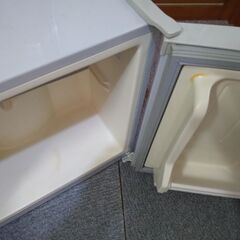 ハイアール１ドア４０Ｌの画像