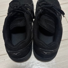 Mizuno スニーカー　メッシュ　ミズノ　ランニング　ウォーキング　22.5cm レディースの画像