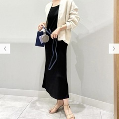 GU リブキャミソールワンピース ブラック Mの画像