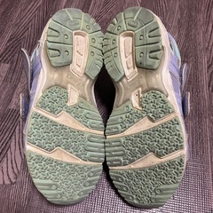 asics キッズシューズ　19.0cmの画像