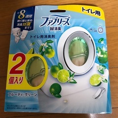 ファブリーズトイレの芳香剤 1つ900円の画像