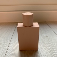 【良品】GUCCI ブルーム 香水 50ml入容器の残量半分ほど有り ジャスミンの画像