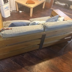 デニムソファーの画像