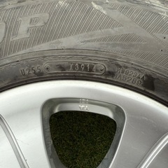 スタッドレスタイヤアルミセット　ダンロップ　195/80R15 107/105Lの画像