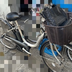 ヤマハ 電動自転車 バッテリー付き 充電器・新品雨具付き（良好・後輪タイヤ新品）の画像