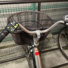 ヤマハ 電動自転車 バッテリー付き 充電器・新品雨具付き（良好・後輪タイヤ新品）の画像