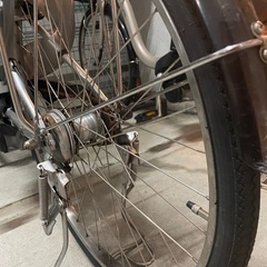 ヤマハ 電動自転車 バッテリー付き 充電器・新品雨具付き（良好・後輪タイヤ新品）の画像