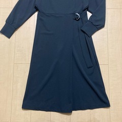 GU ロング ドルマンスリーブ ワンピース 黒 長袖 ゆったり Sサイズの画像