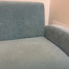 エメラルドグリーン　　ソファの画像