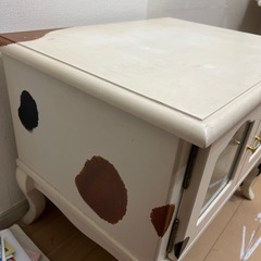 三毛猫柄　　テレビ台　猫脚の画像
