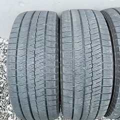205/55/16冬VRX2の画像