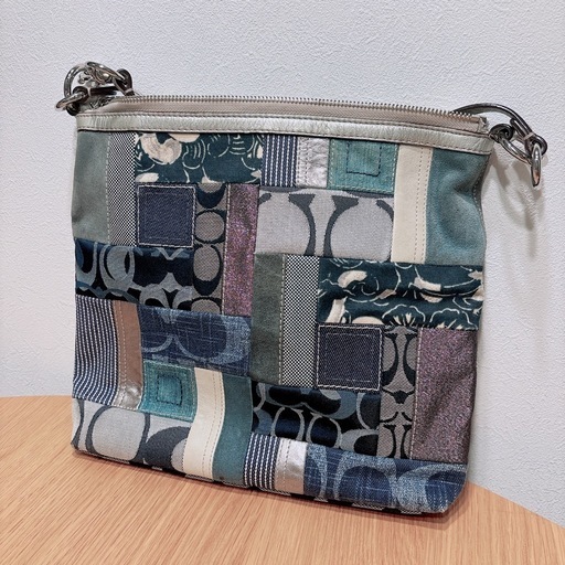 美品！！COACH コーチ ショルダーバッグ F13723 斜め掛け パッチワーク