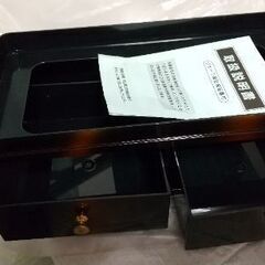 クオーツ置時計  ケース付き  100円の画像