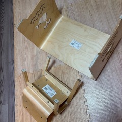 【あ】MAMENCHI 子供用木製テーブルくじらと木製キッズチェア の画像