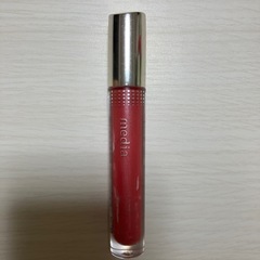 グロス2個、色つきリップ2個の画像
