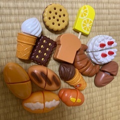 おままごと用品ですの画像