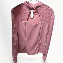 🤍新品 くすみピンク　レーストップスの画像