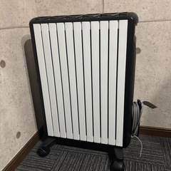 美品　【Delongi】デロンギ　マルチ
ダイナミックヒーター　MDHU15-BKの画像