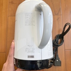 テスコム 電気ポット
の画像