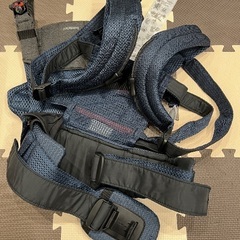 【美品】抱っこ紐 ベビービョルン ハーモニーの画像