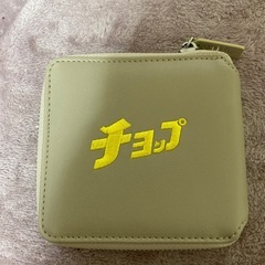 グラニフ　チョップ　二つ折り財布の画像