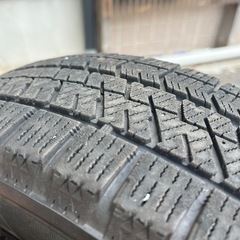 スタッドレス　155 65 14 BLIZZAK VRX2 の画像