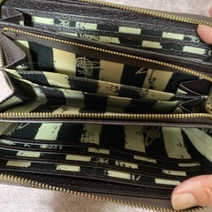 ヴィヴィアンウエストウッド　長財布　レザー　ブラウンの画像