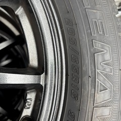 タイヤホイールセットスタッドレスの画像