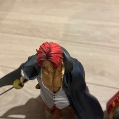 ワンピース ロジャー シャンクス フィギュアの画像