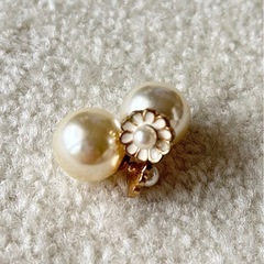 未使用　しまむら　ピアス&キーホルダー　セットの画像