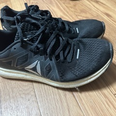 Reebok リーボック ランニングシューズ スニーカー ブラックの画像