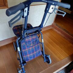 シルバーカー　島製作所 サニーウォーカーSP (中:H92-86cm) (格子NB)　中古の画像