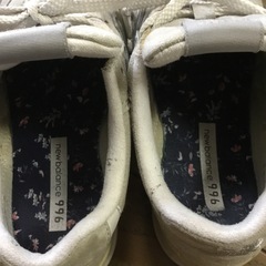 ニューバランス　スニーカー　23cmの画像