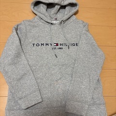 トミーヒルフィガーパーカーの画像
