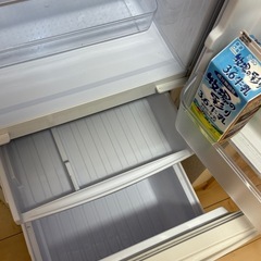 137L SHARP冷蔵庫 の画像