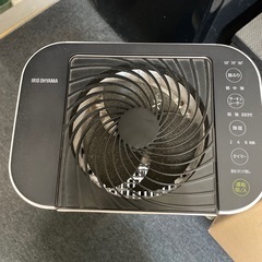 🔴新品.布団乾燥機とサーキュレーター衣類乾燥除湿機🔴オマケ付き🔴の画像