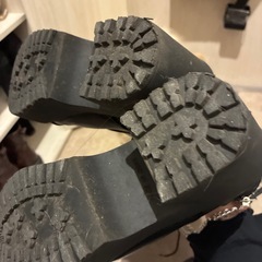 厚底 ブーツの画像