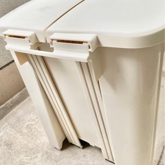 ゴミ箱 20L＋20Lの画像