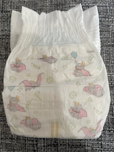 【取引終了】★新品・未使用★新生児用オムツ GOONプラス 3袋
