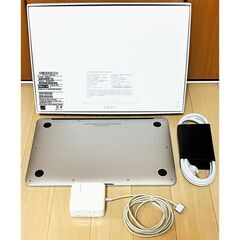 【MacBookAir（11インチ）】■フォトショップ、イラストレーターOK！の画像