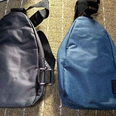 メンズチェストバッグ　２つの画像