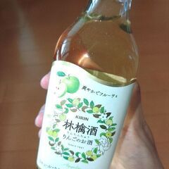 りんごのお酒の画像