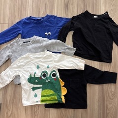 5ヶ月〜使える　ベビーチェア&80サイズ長袖　の画像