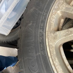 ICE NAVI 6 215/60R16 スタッドレスタイヤの画像
