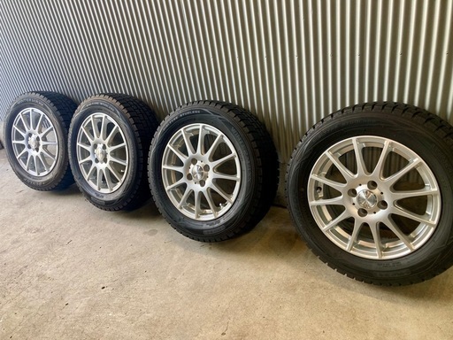 15インチホイール付き冬タイヤ